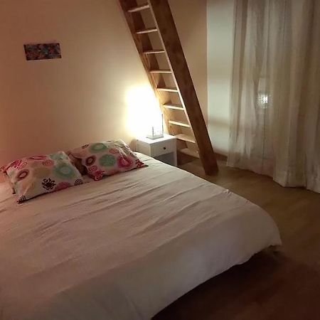 Belle Chambre Sur Terrasse A 3 Min De La Gare Bordeaux Kültér fotó